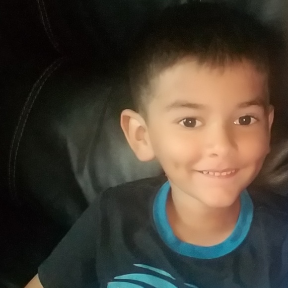 Meet your Posher, Samina - Picture 3 of 3